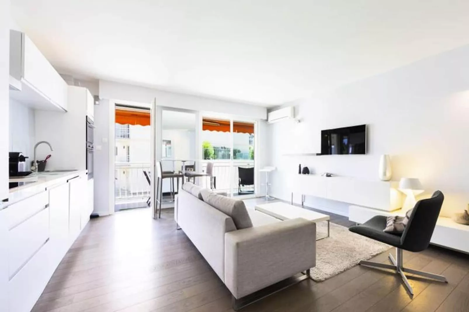 Résidence Moderne Appartement 2 Chambres/1 Salle De Bain, Terrasse Calme/aper&ccedil;u Mer