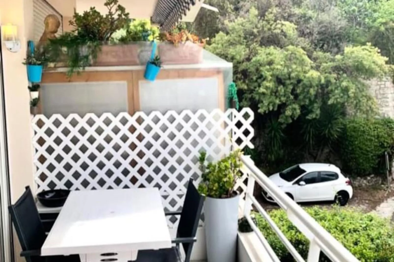 Résidence Studio De 35m² Très Proche De La Croisette