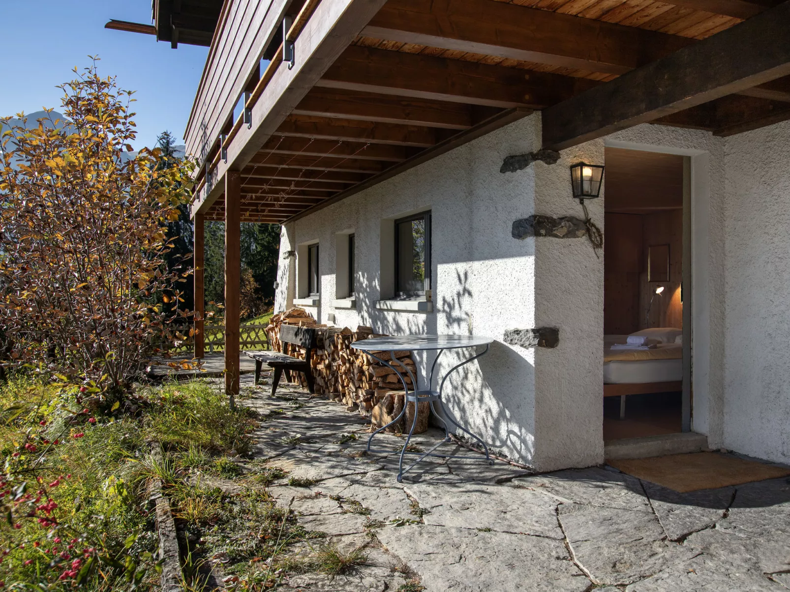 Jungfrau a d Ledi-Draußen