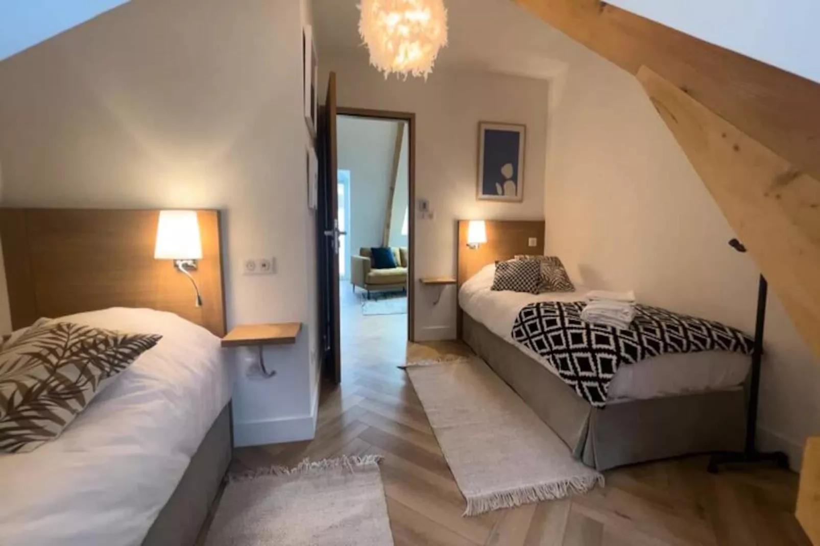 Maison R&eacute;gent & Spa - Un Balcon Sur La Mer