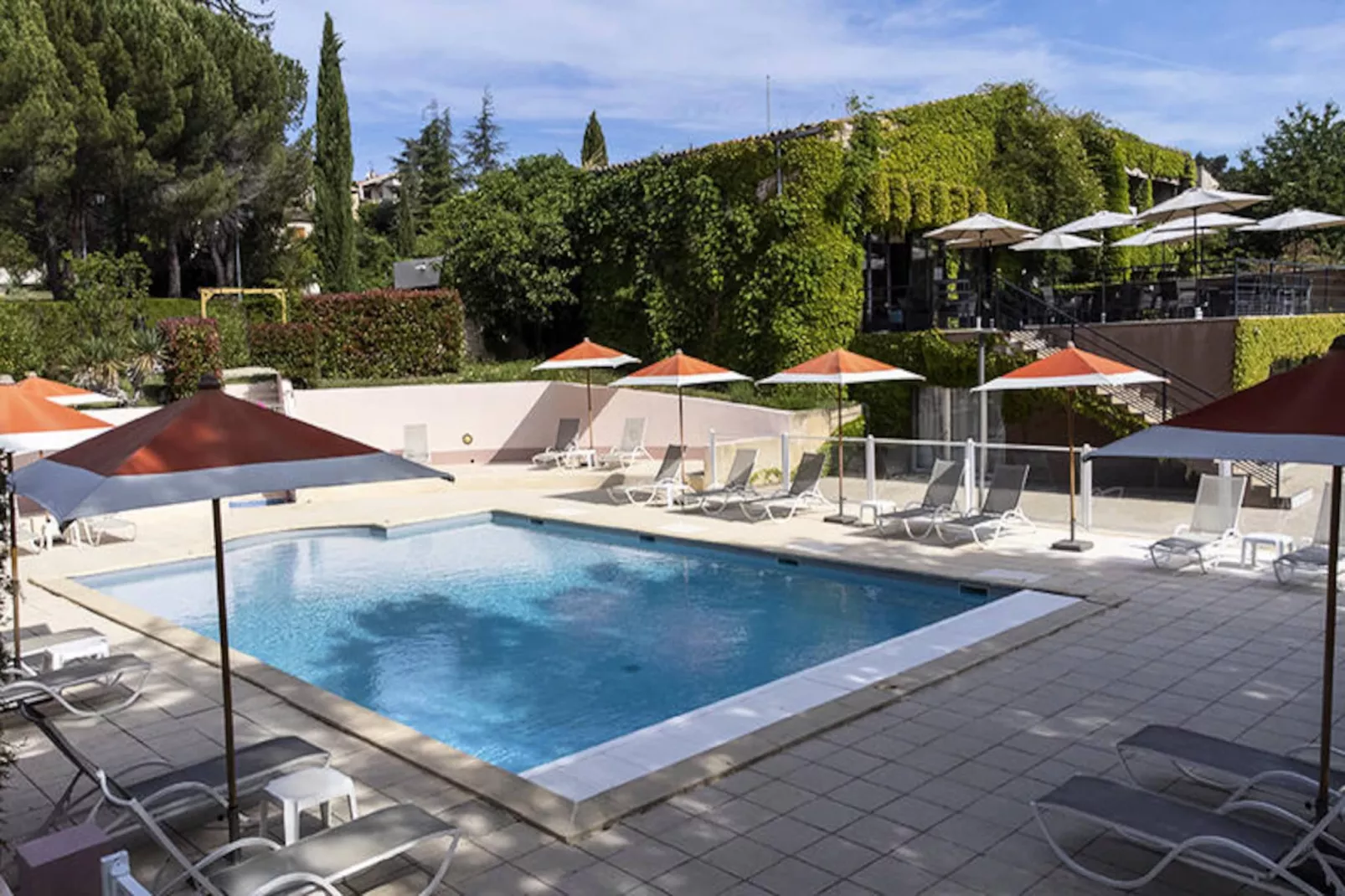 Résidence Lou Paradou ***