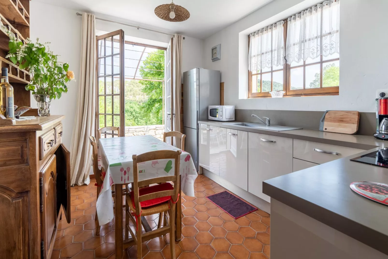 Le Travers-Kitchen