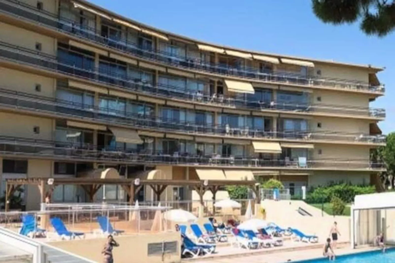 06u - Beau Studio En Résidence - Piscine Et Tennis