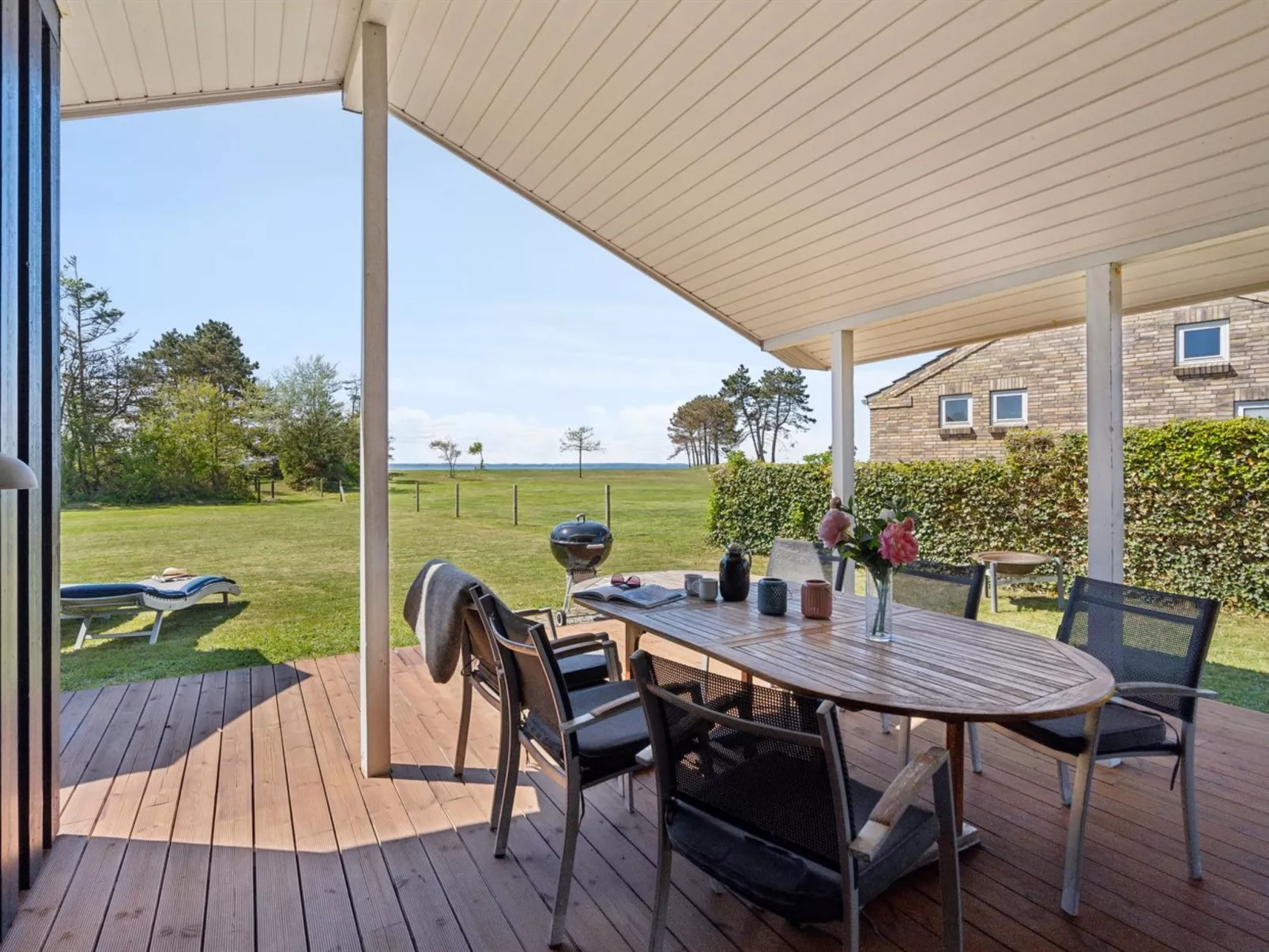 "Cathalina" - 75m from the sea-Outside