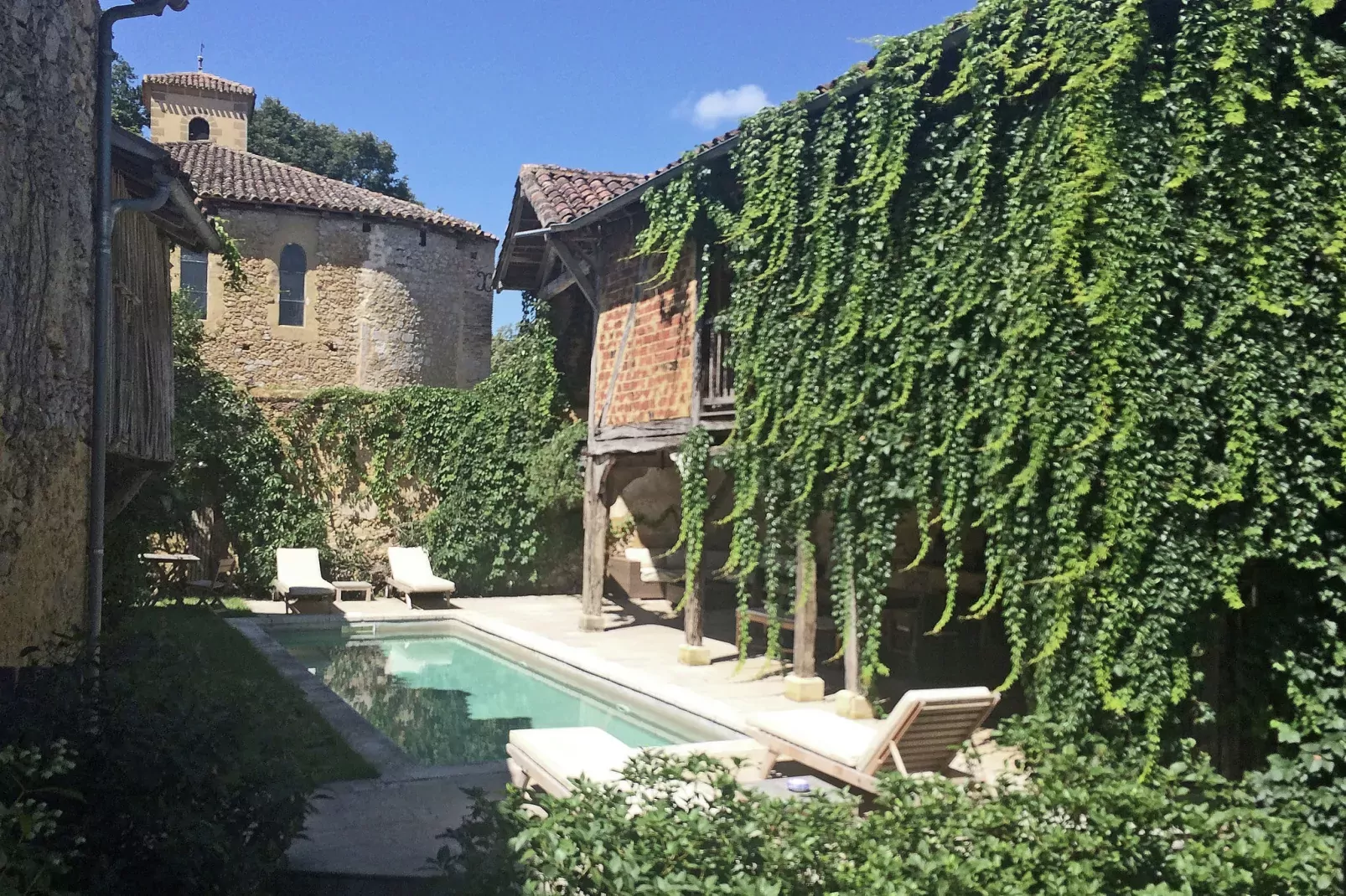 Maison Romaine Romantique-Extérieur été