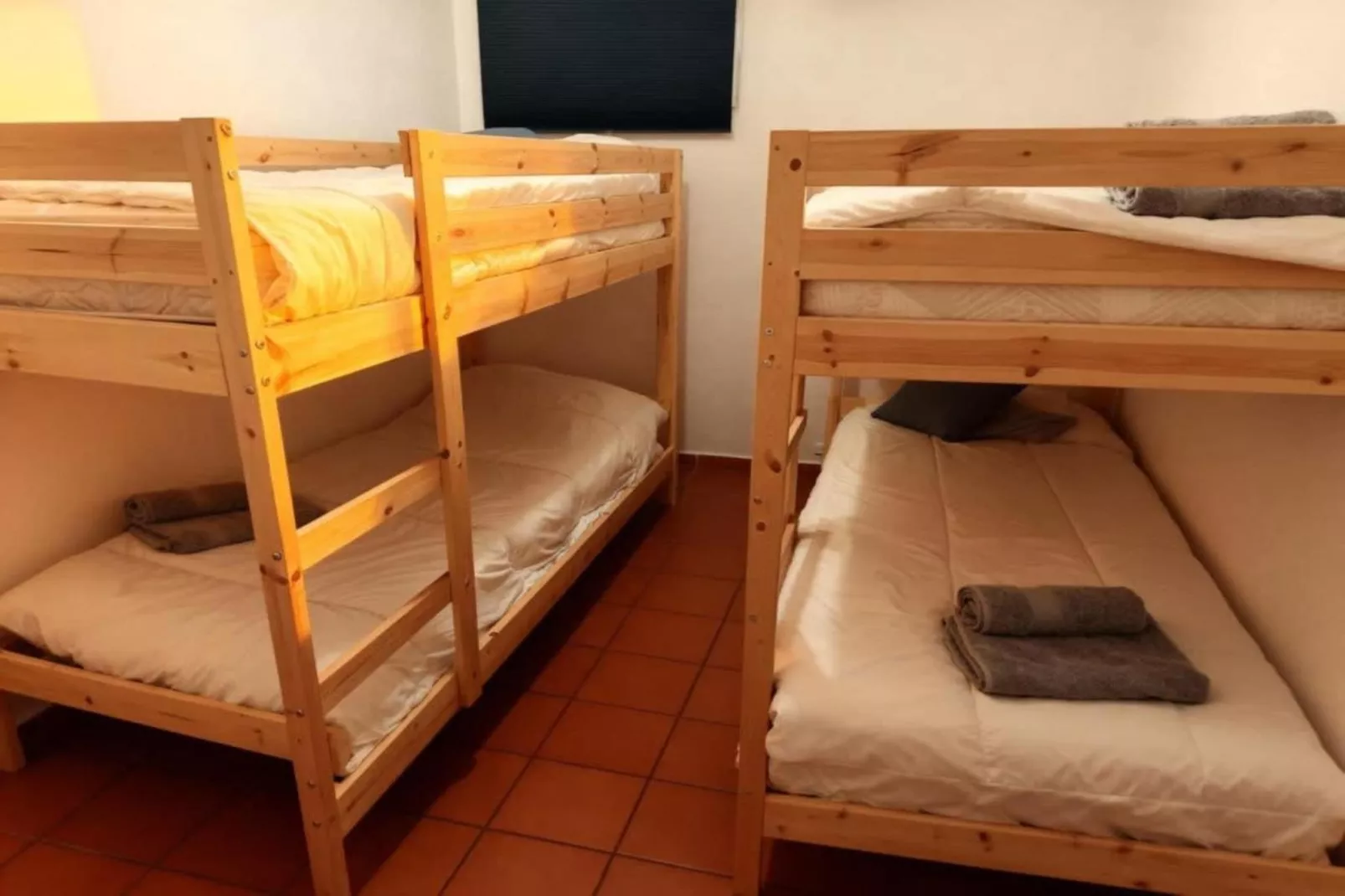 1467-Andres-305-Bedroom