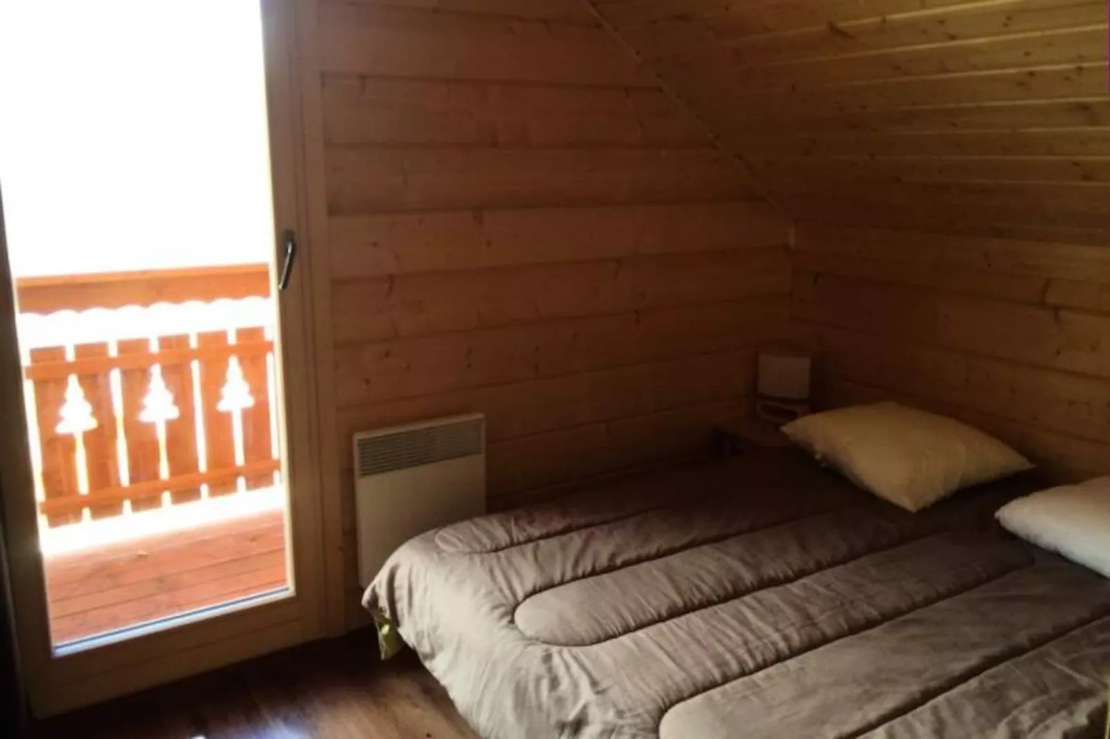 Chalets Des Aiguilles-Image-tags.