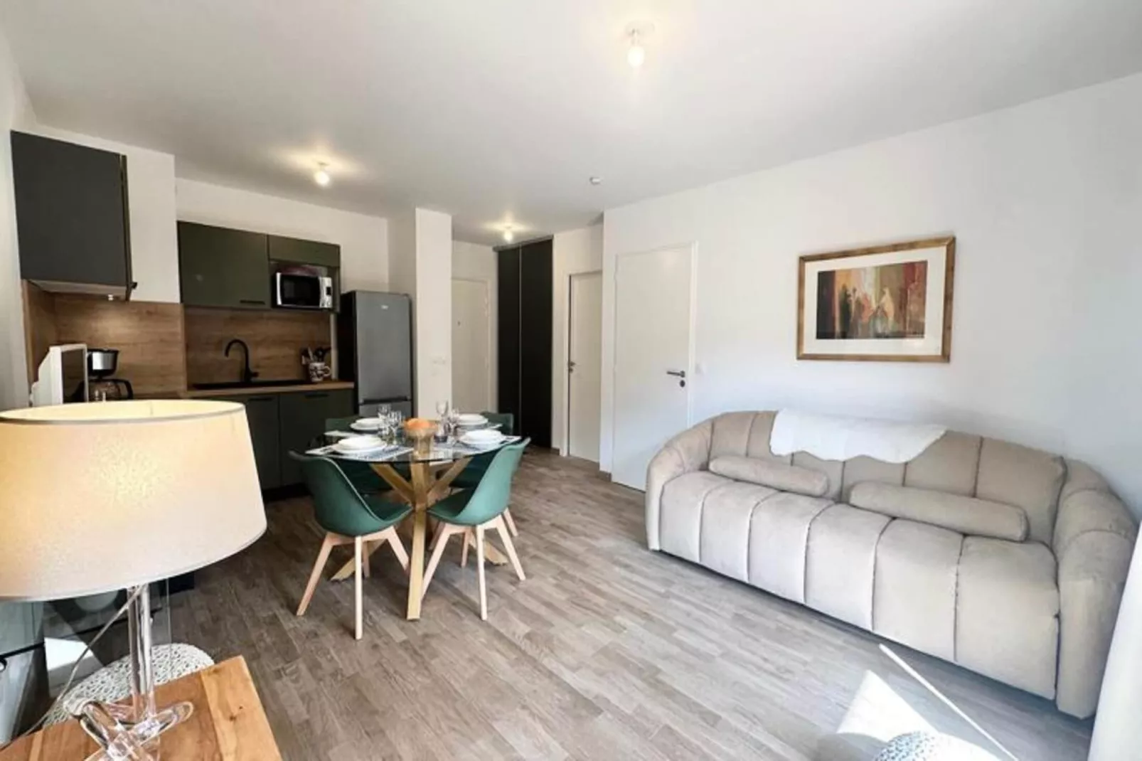 Résidence Living Stone B - Wohnzimmer