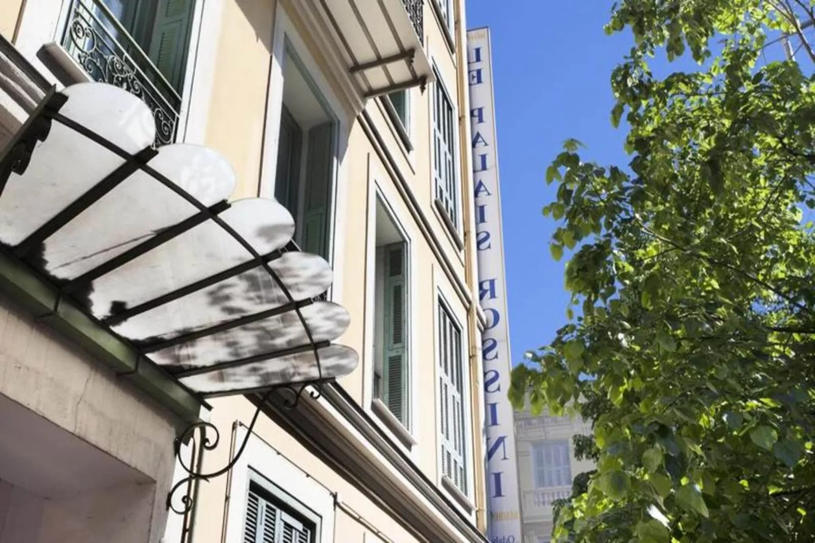 Appart'hôtel Odalys Palais Rossini-Außenbereich Sommer