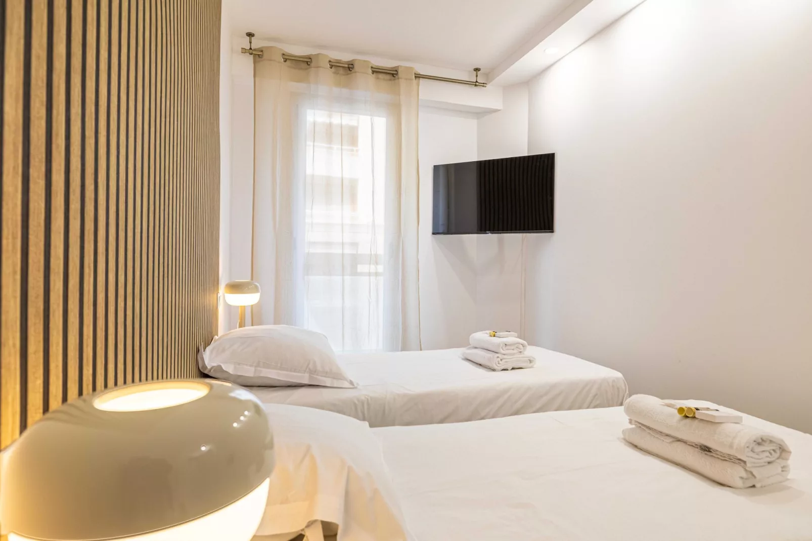 AF-28-HESPERIDE-Untagged