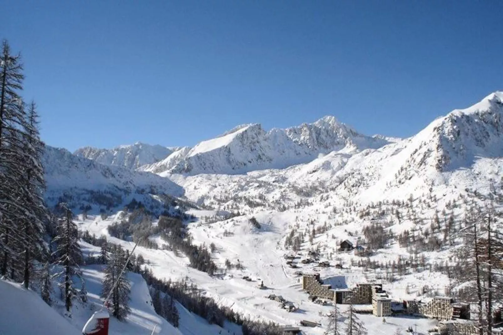 Résidence Malinvern C15-Exterior in summer