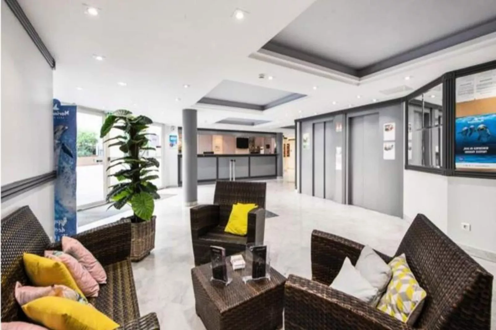 Résidence les Rivages du Parc - maeva Home-Hall / réception