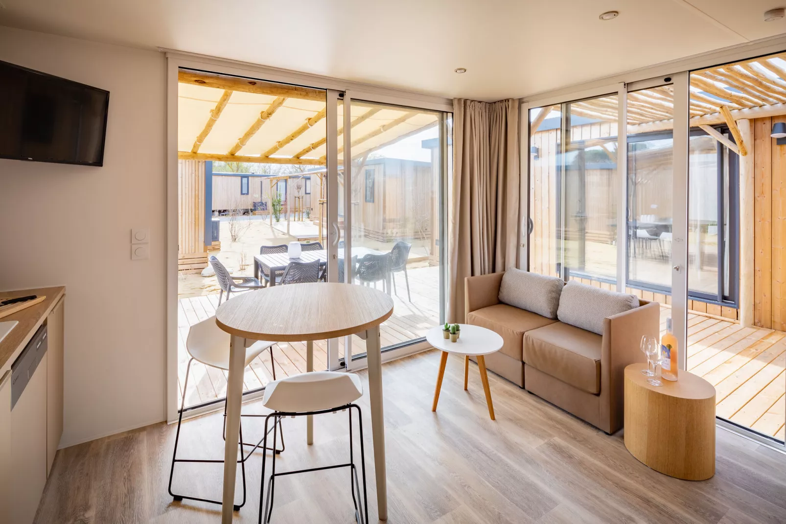 Beach Resort Agde 5-Living room
