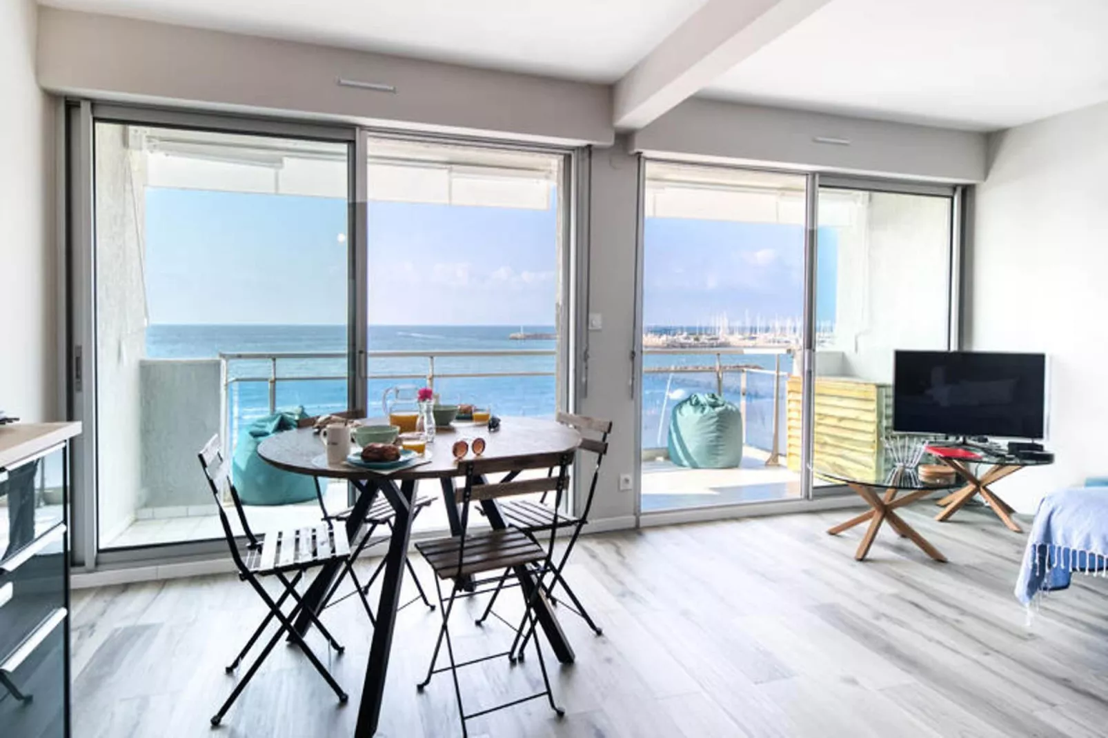 Appartements à Palavas-les-Flots-Dining room