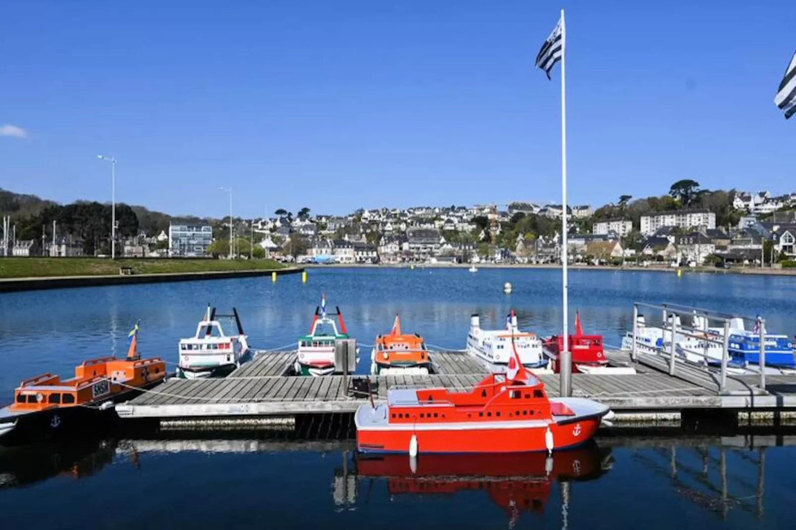 Maison à Perros-Guirec-Image-tags.