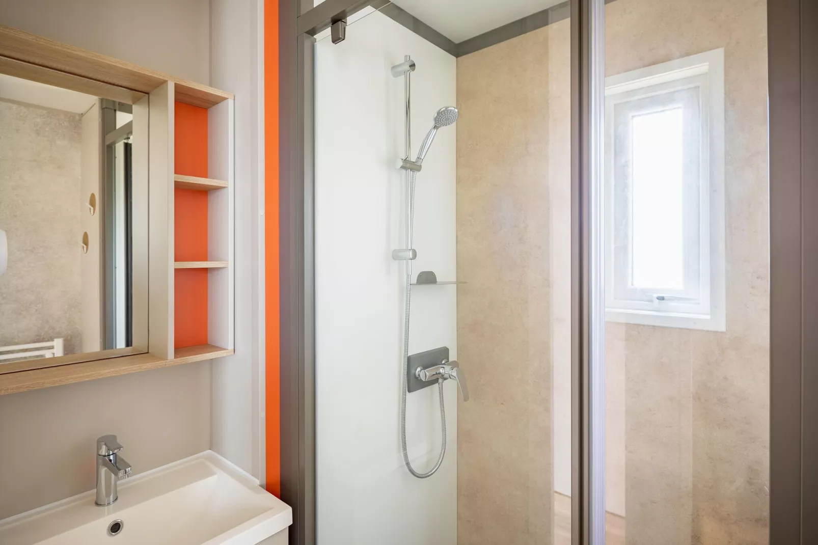 Beach Resort Agde 5-Bathroom