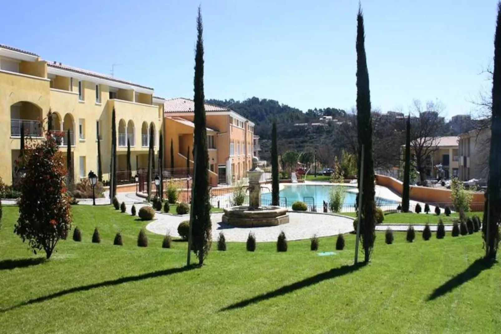 Résidence Odalys La Licorne de Haute Provence***-Image-tags.