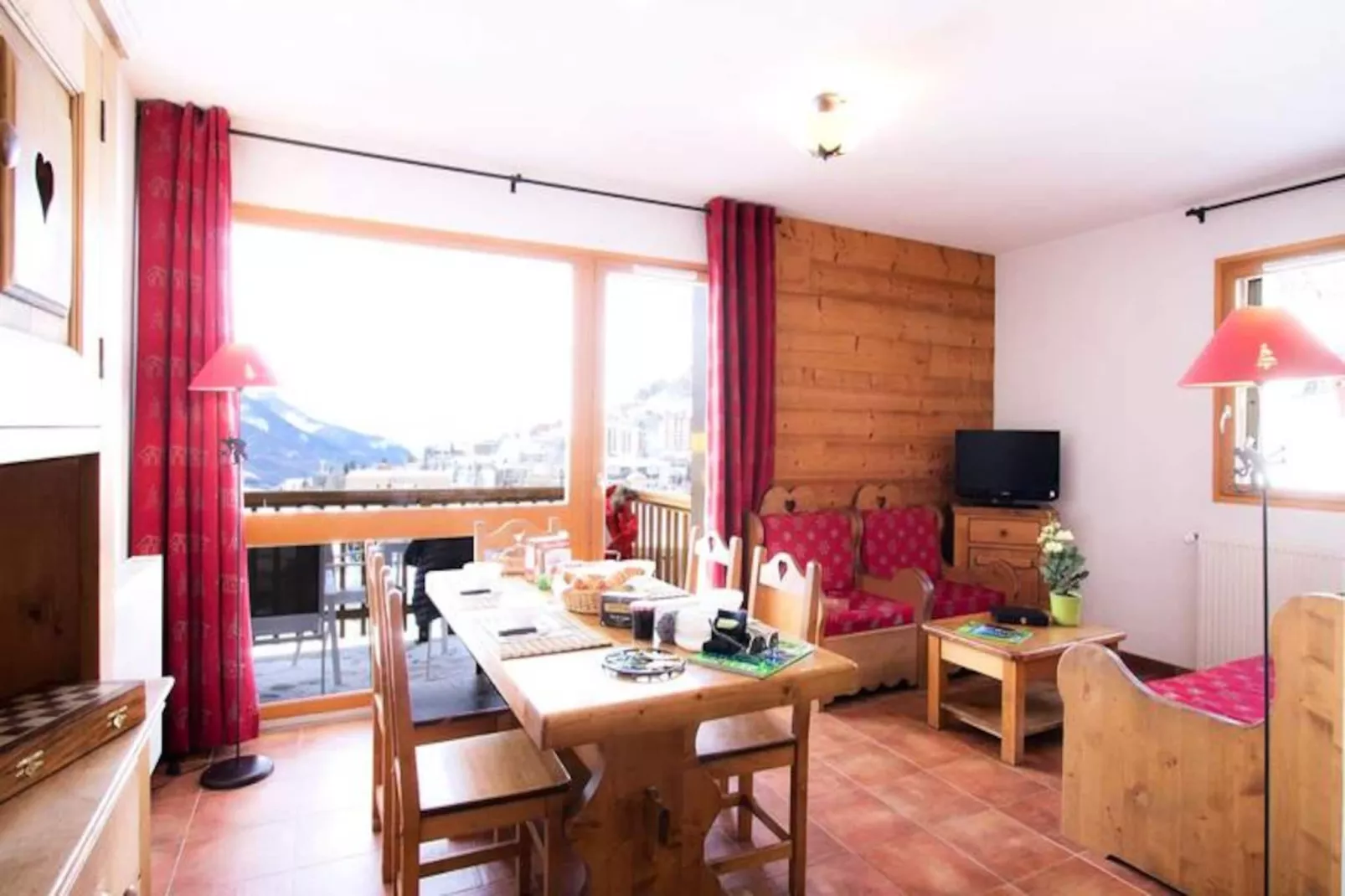 Résidence Odalys Rochebrune Le Vallon-Image-tags.