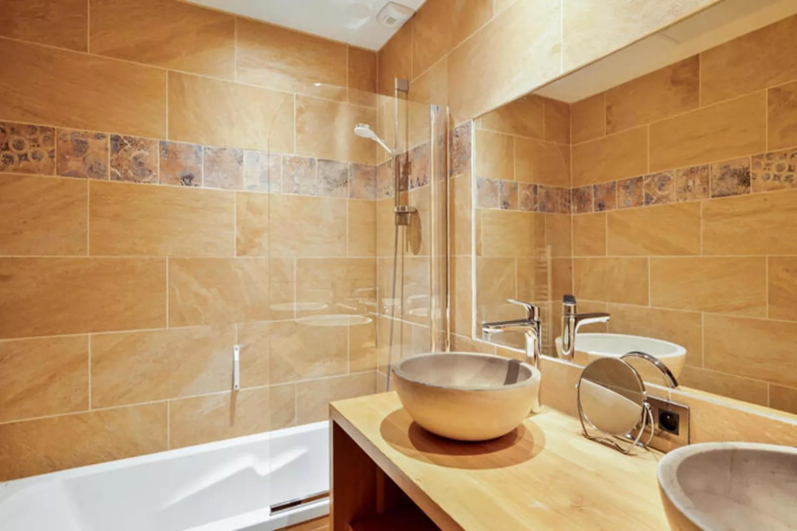 Résidence Marmottant-Außenbereich Sommer