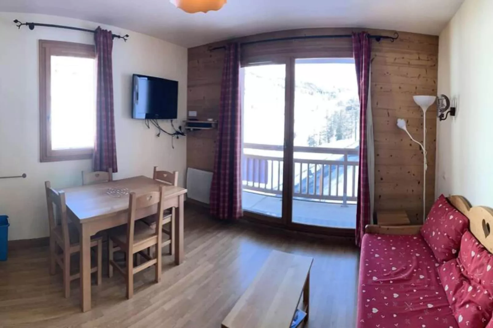 Chalet Des Rennes - Esszimmer