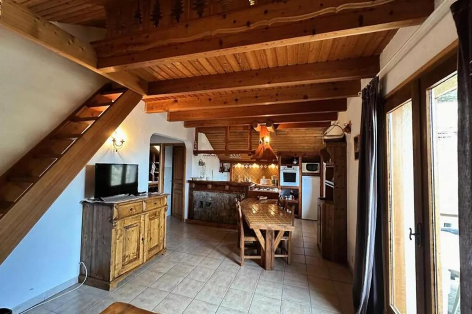 Résidence Le Coup De Sabre-Exterior in summer