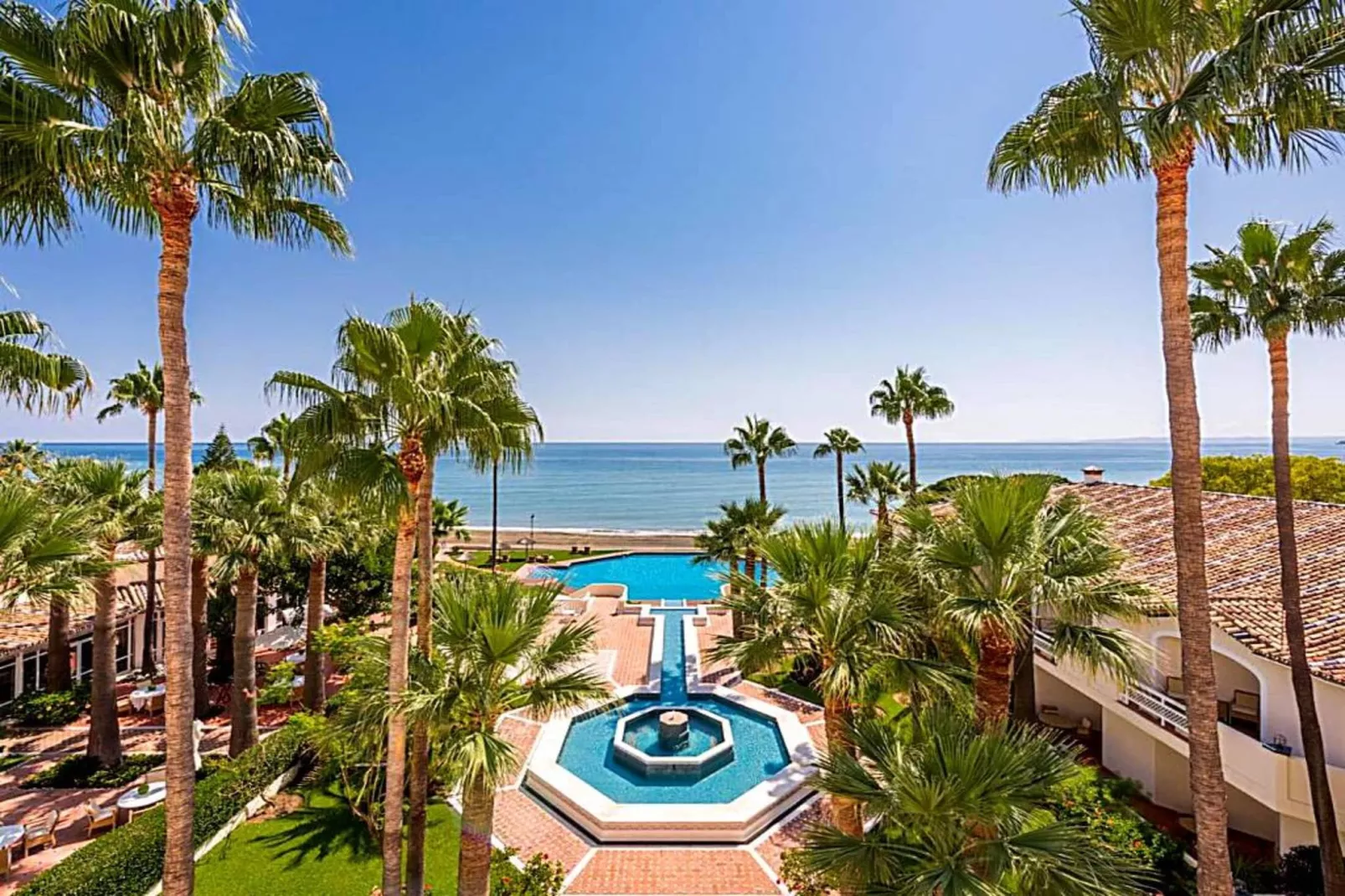 Résidence Cannes Verrerie - maeva Home-Swimming pool