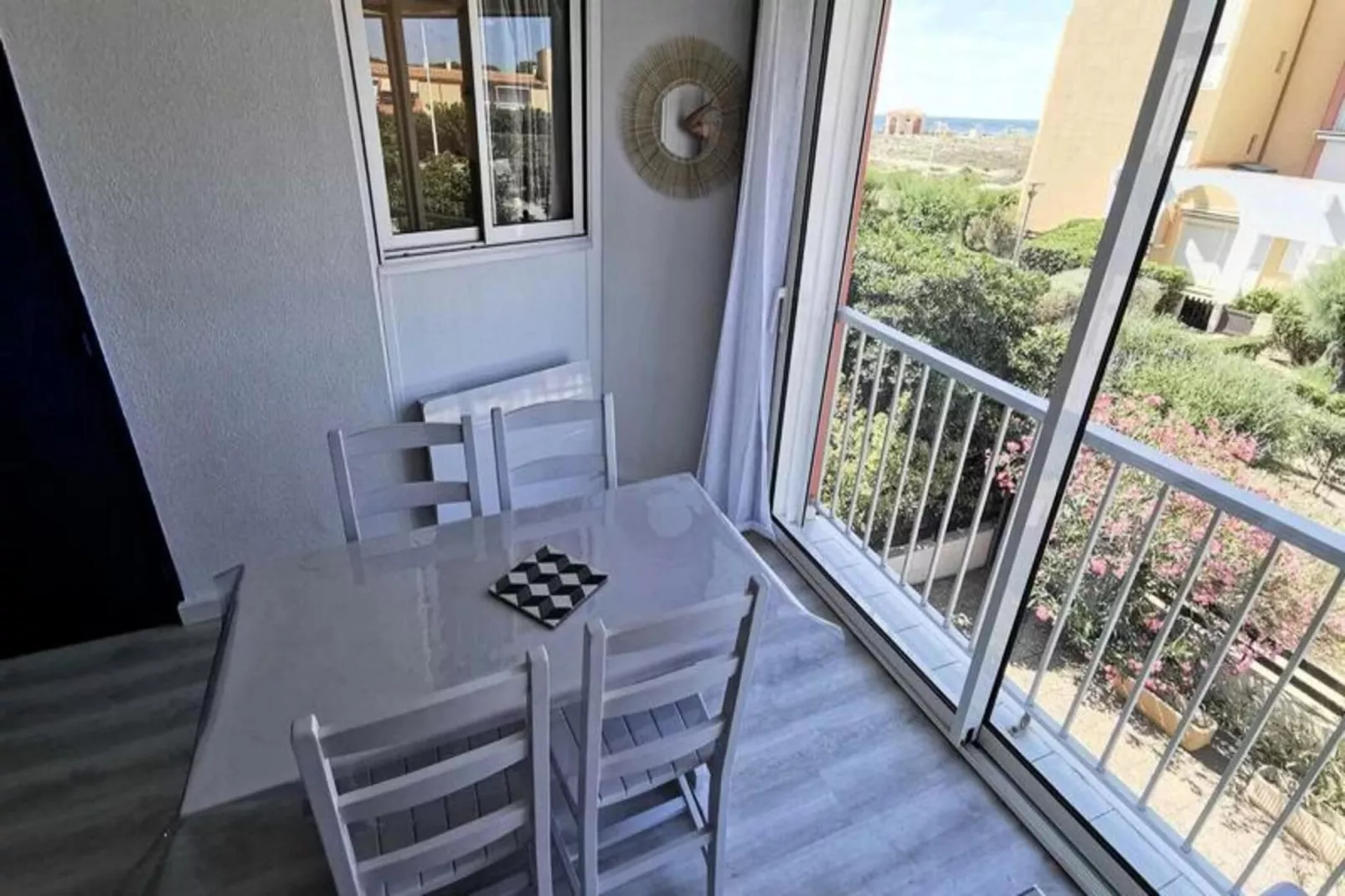 Résidence Copacabana-Dining room