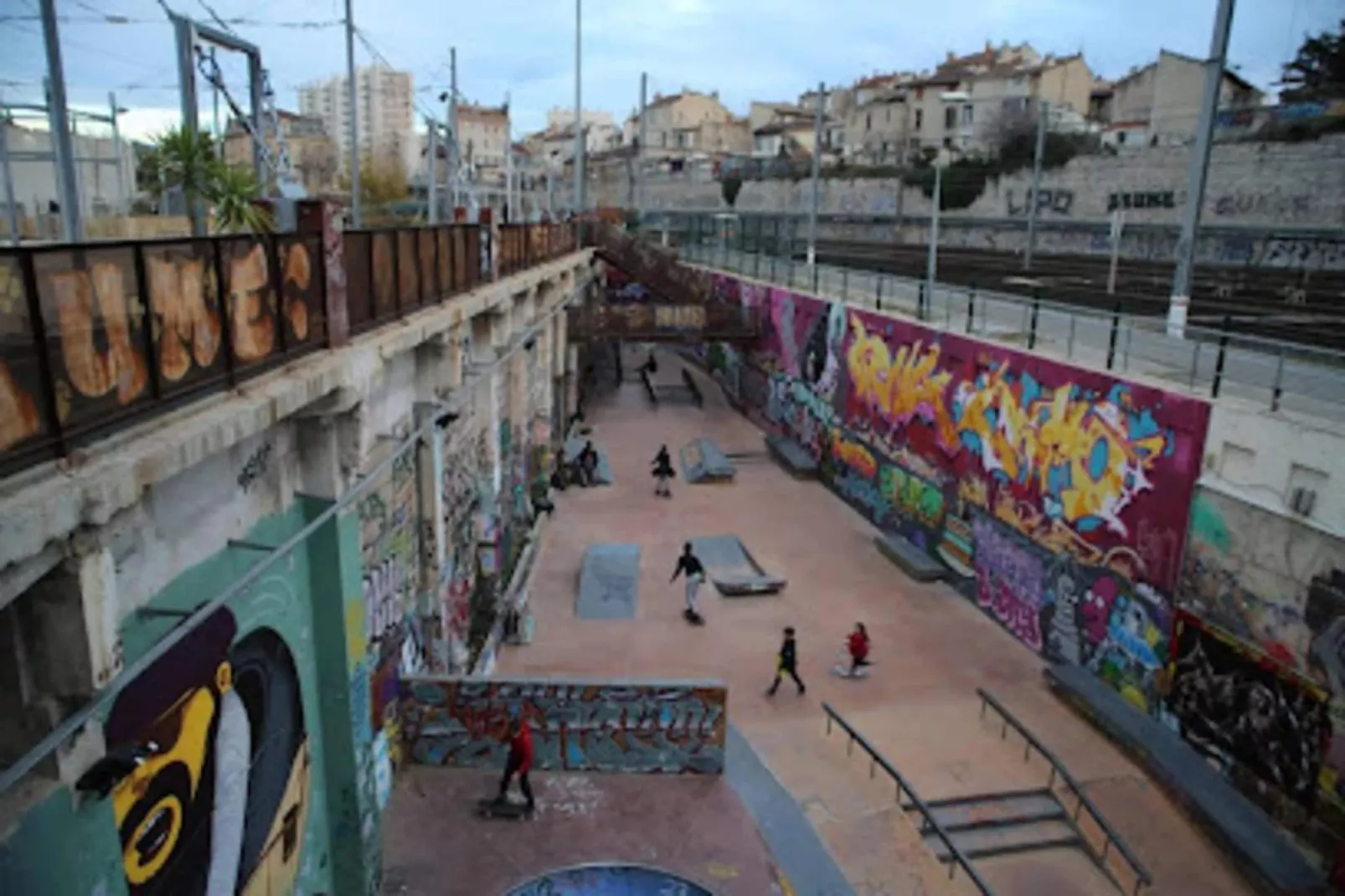 Appart'hôtel Odalys City Centre Euromed-Exterior in summer