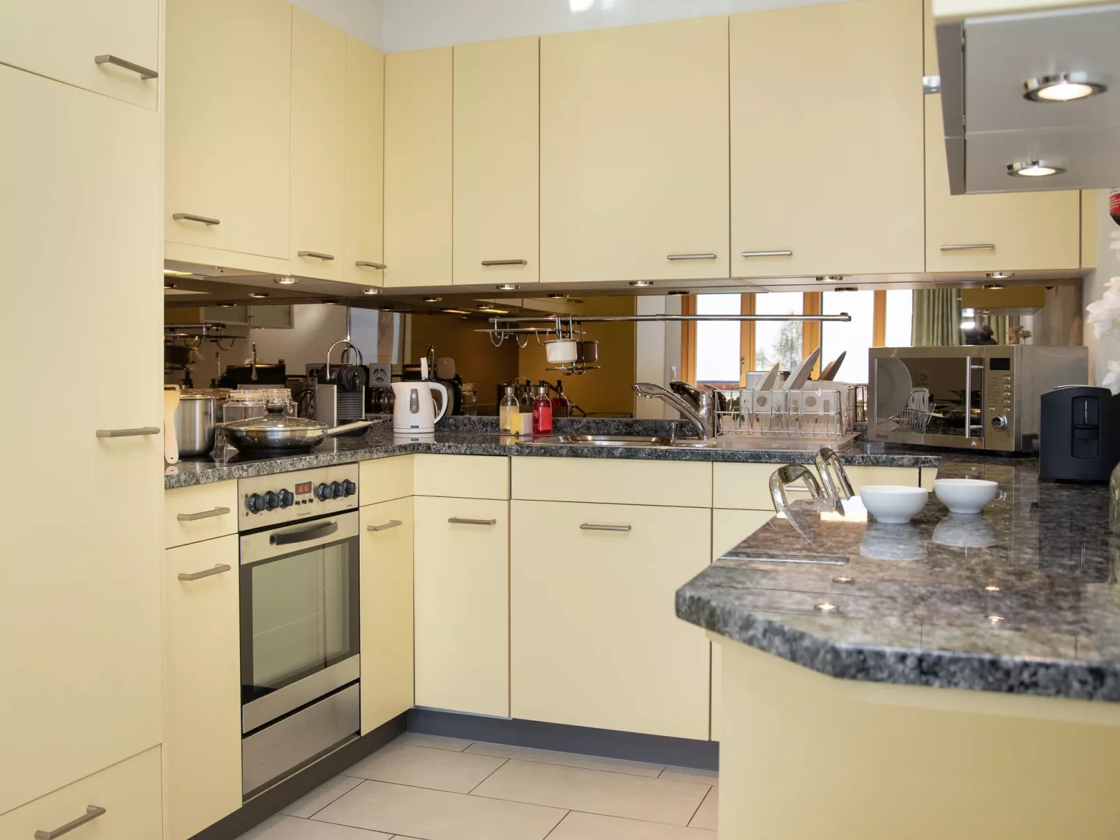 Bella Vista Apt. No. 09-Inside