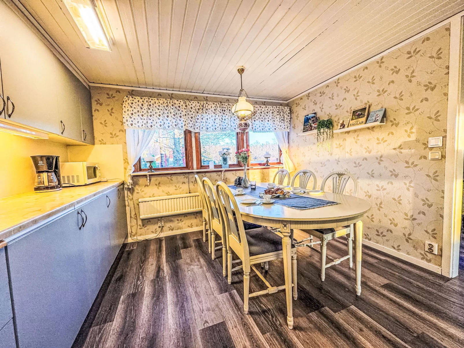 Skurå Villan-Drinnen