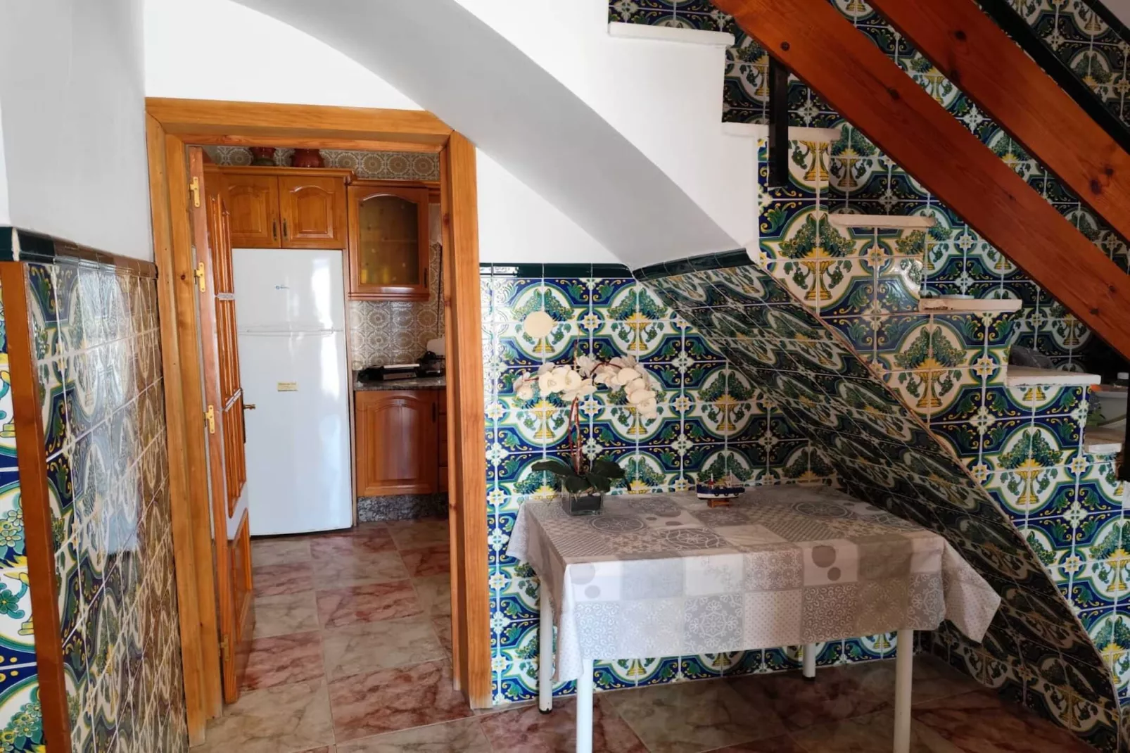 MamaTuli+34635401120-Dining room