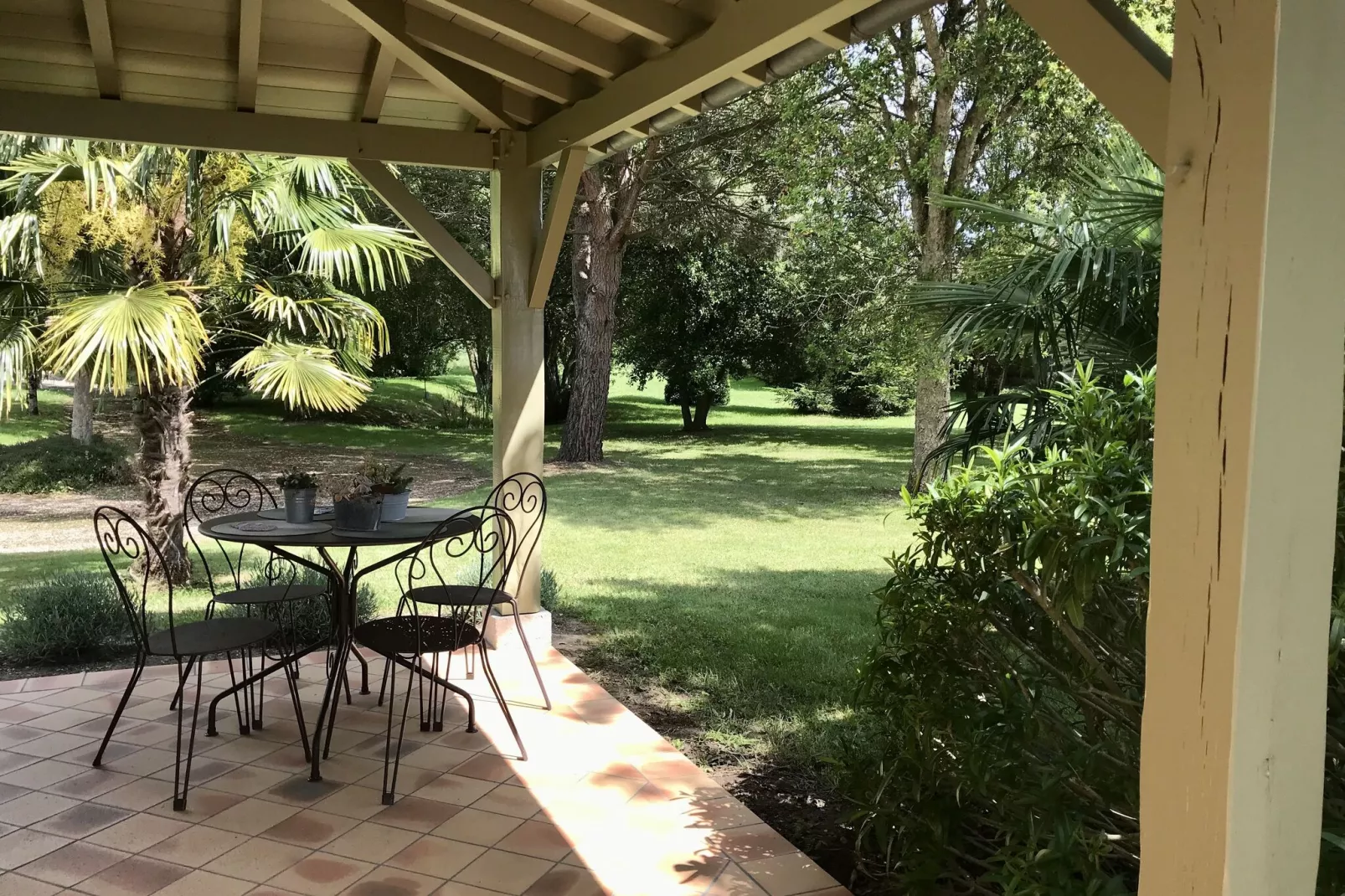 La Coquette-Terrace balcony