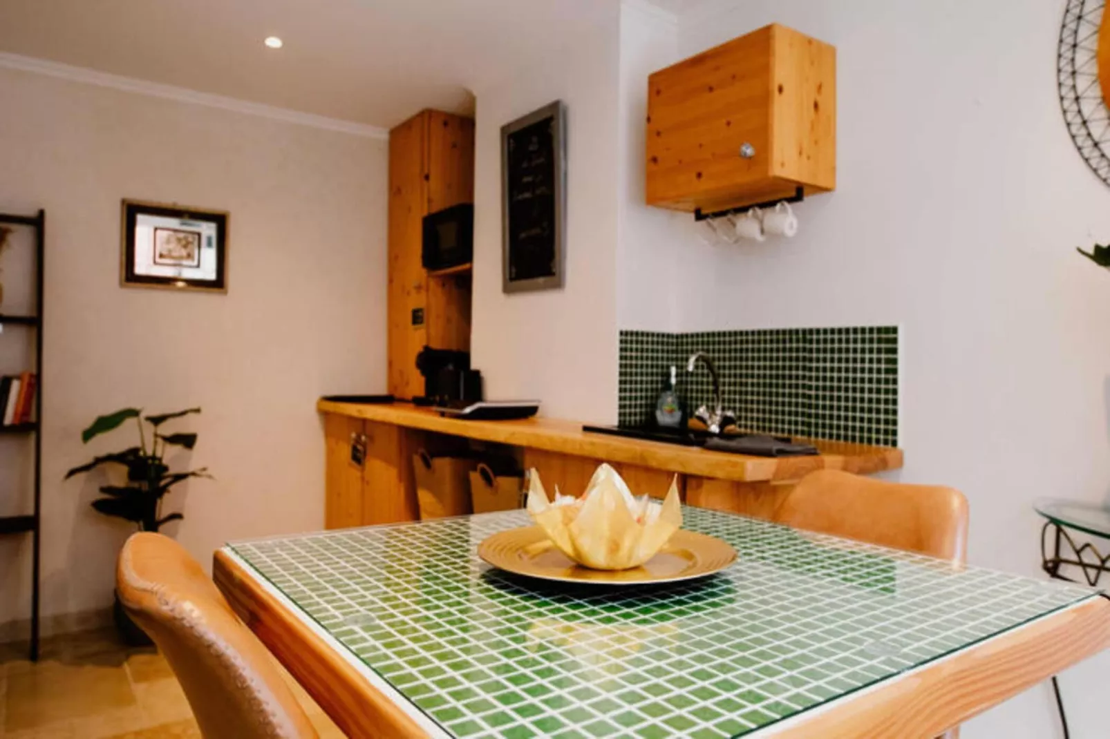 Studio à Nîmes-Salle à manger