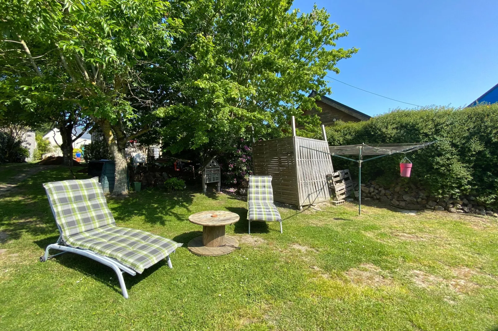 Ferienhaus Donville-les-Bains-Jardin d'été