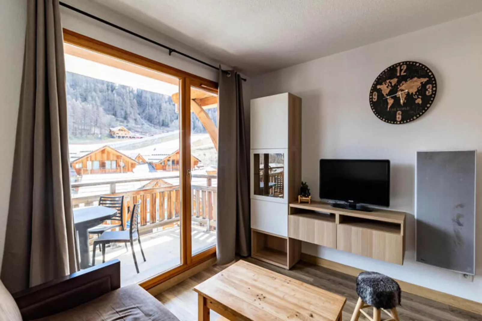 Résidence Le Balcon Des Airelles-Living room