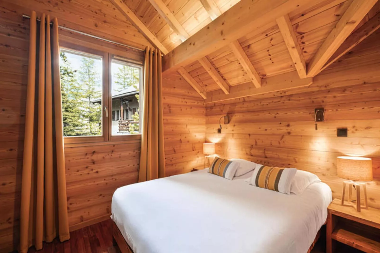 Résidence Marmottant-Außenbereich Sommer