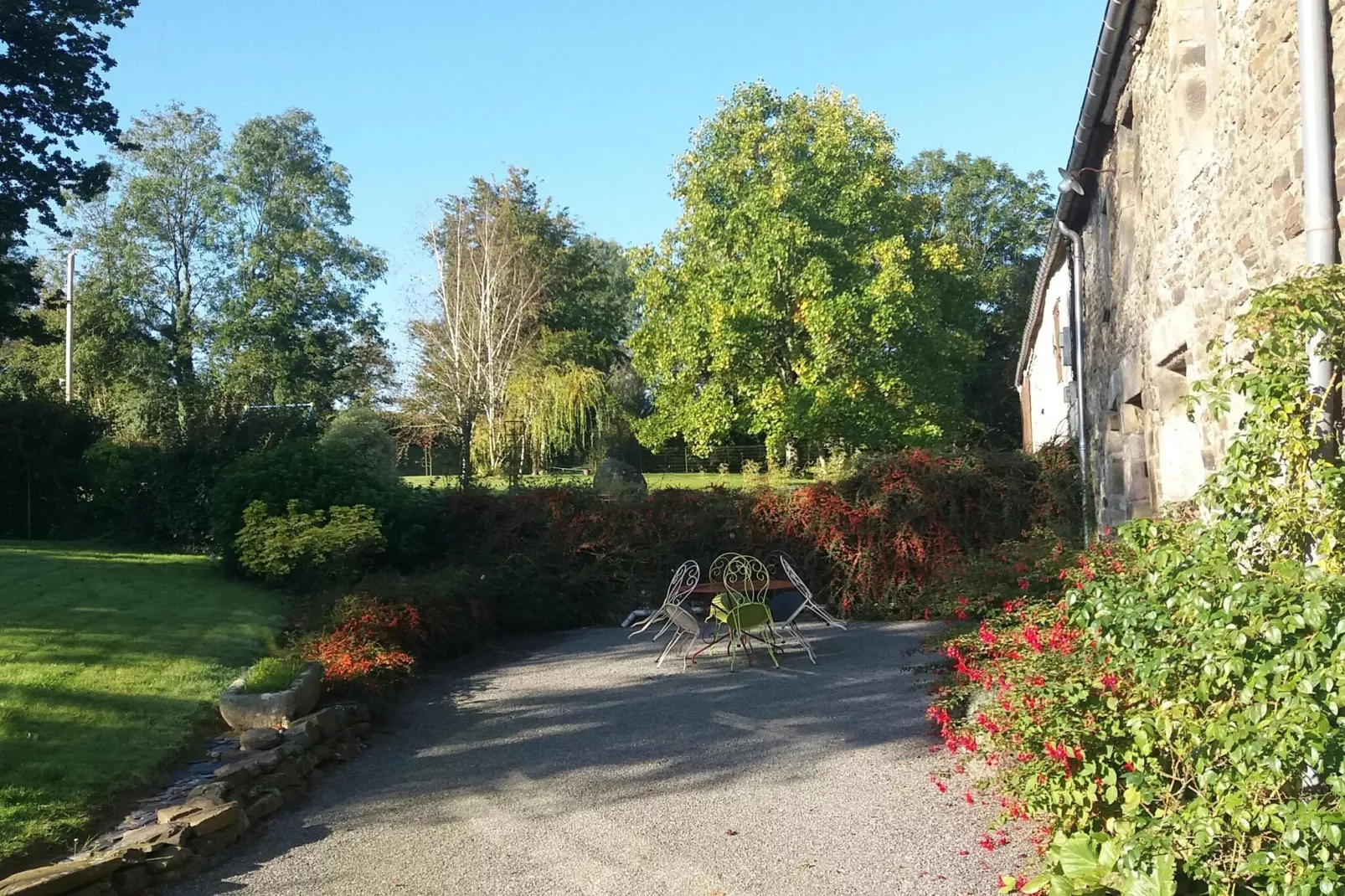Maison de vacances Montaigu les Bois-Gardens summer