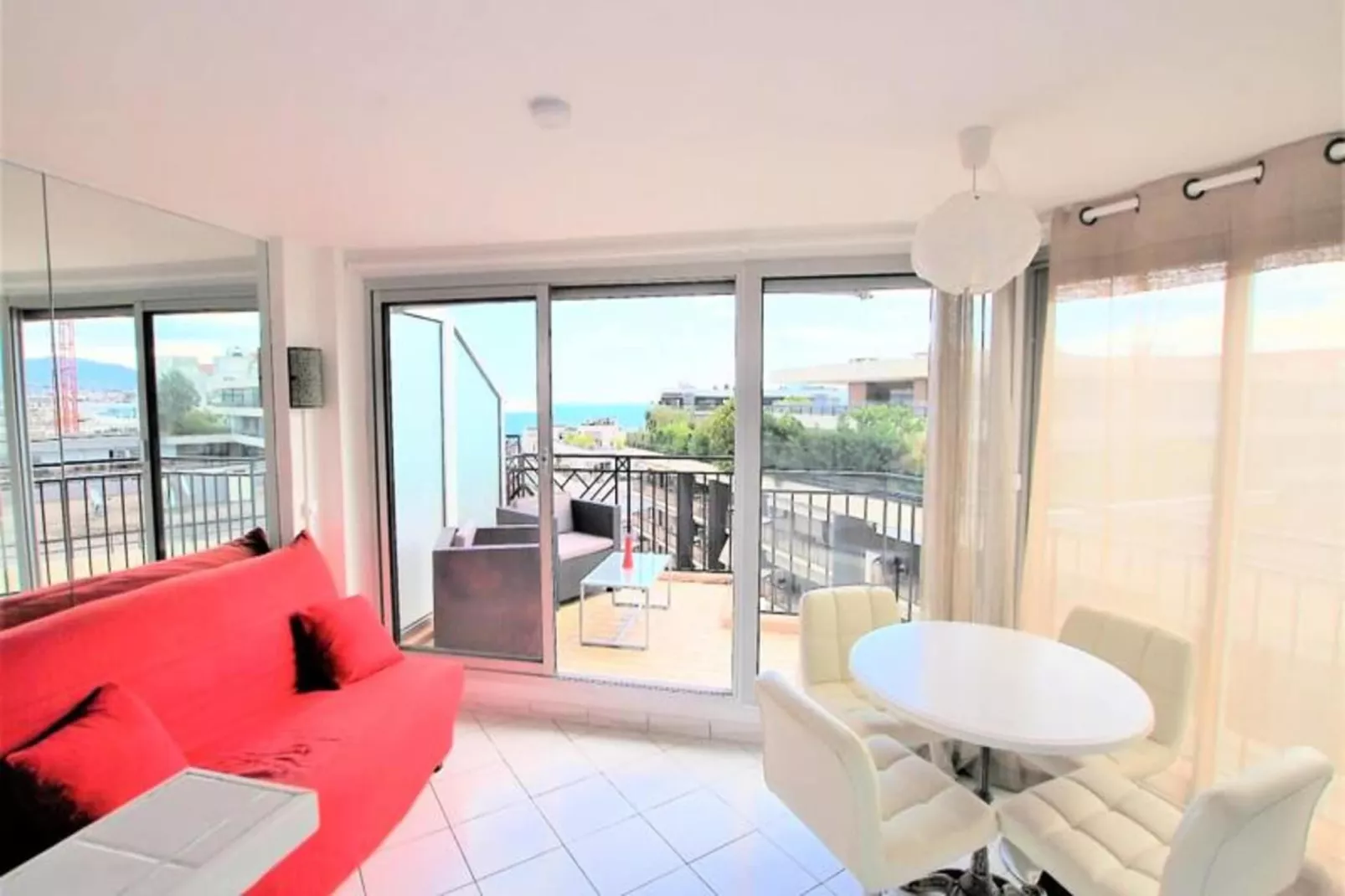 Résidence Studio Dernier &eacute;tage Avec Terrasse Sur Splendide Vue Mer-Extérieur été