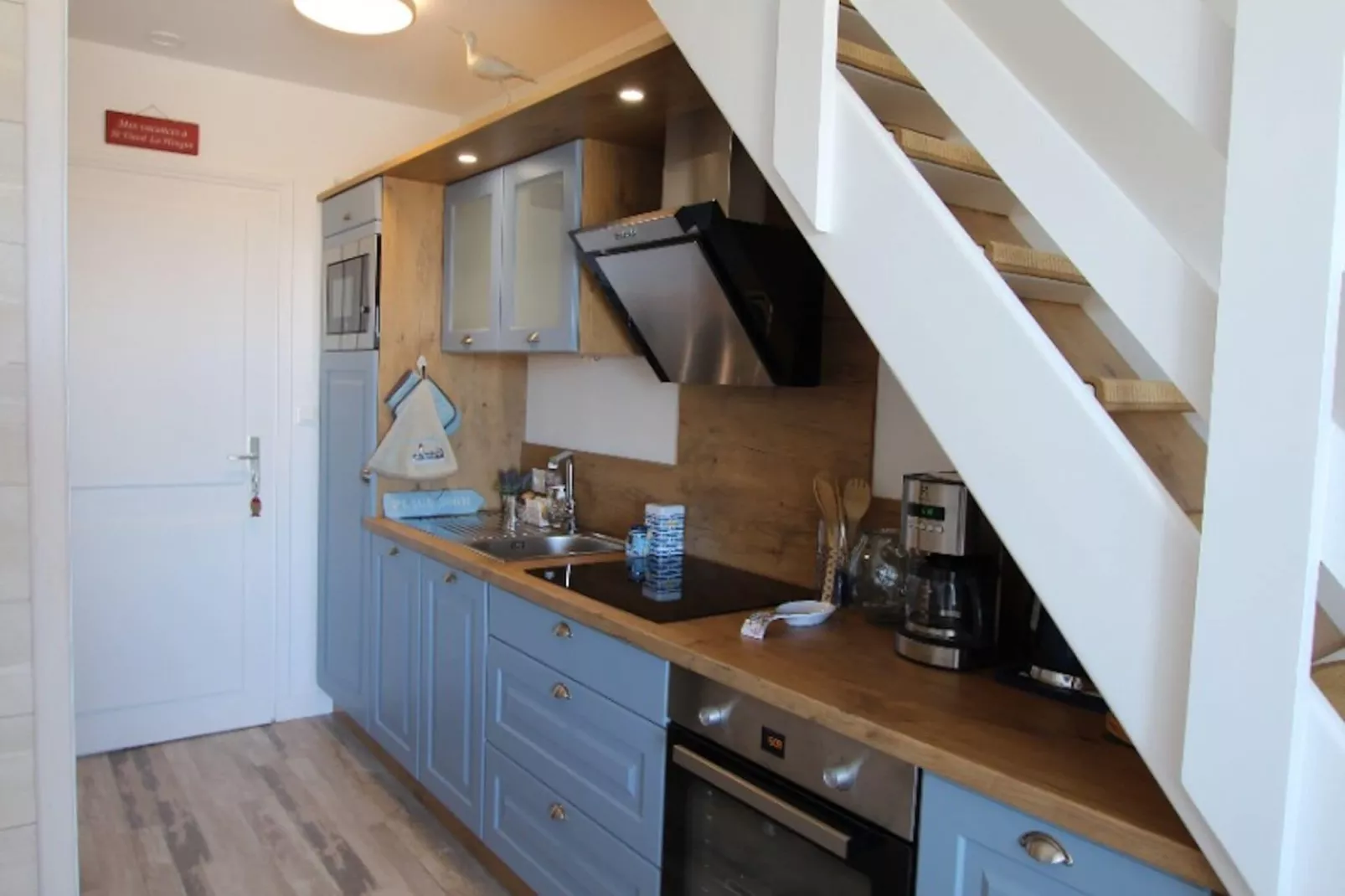 APPARTEMENT DUPLEX CHEZ LAURETTE-Kitchen