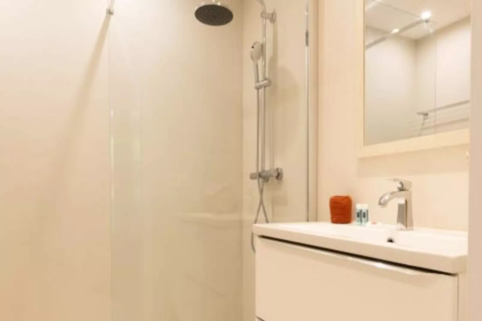 Résidence We ❤ Cannes ! Appartement D’exception Cannes 3 Chambres, Terrasse Et Jardin-Image-tags.