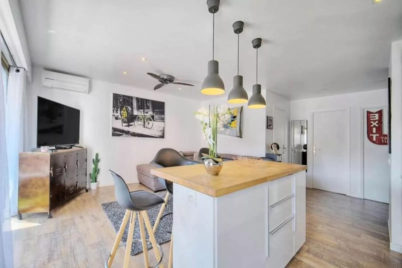 Résidence Le Verdi-Exterior in summer