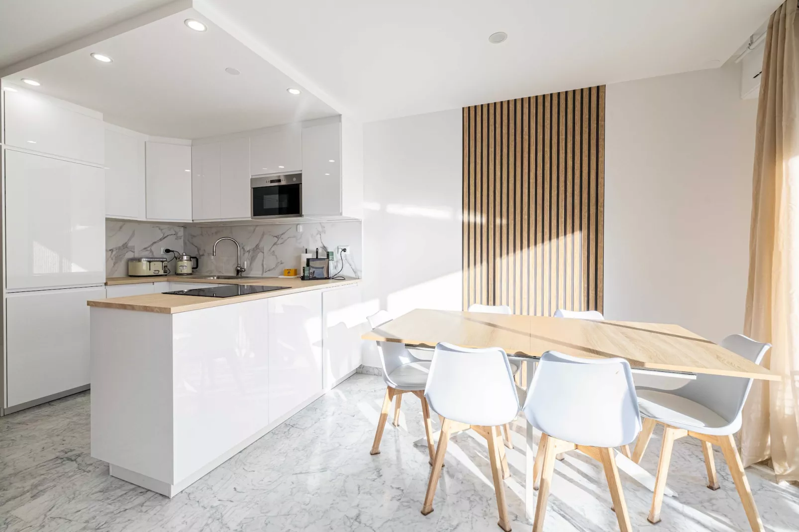 AF-28-HESPERIDE-Untagged