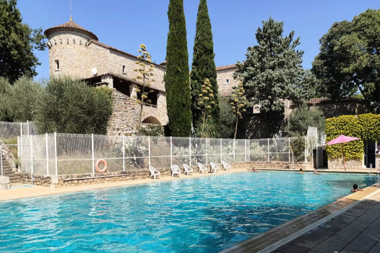 Résidence Lou Castel*** - Vacances Bleues-Image-tags.