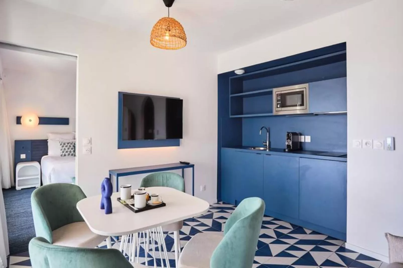 Appart'hôtel Odalys City Centre Euromed-Kitchen