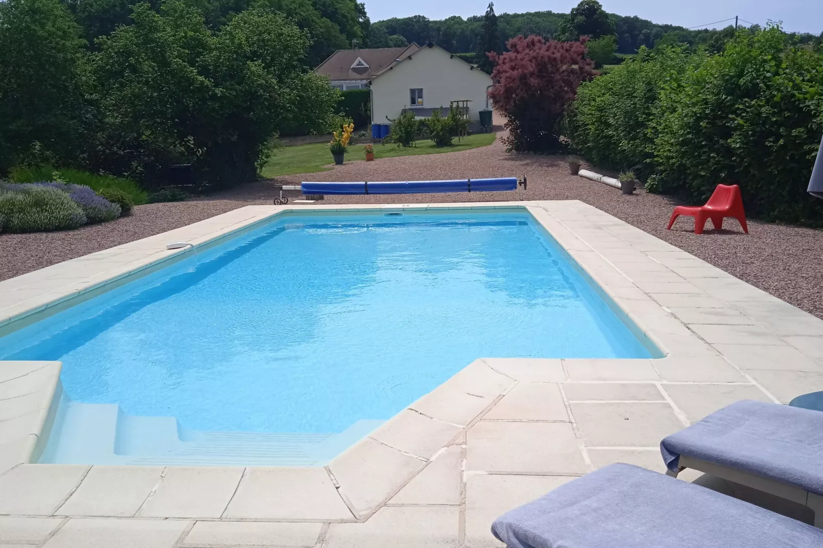 Vue de Pannecière-Pool