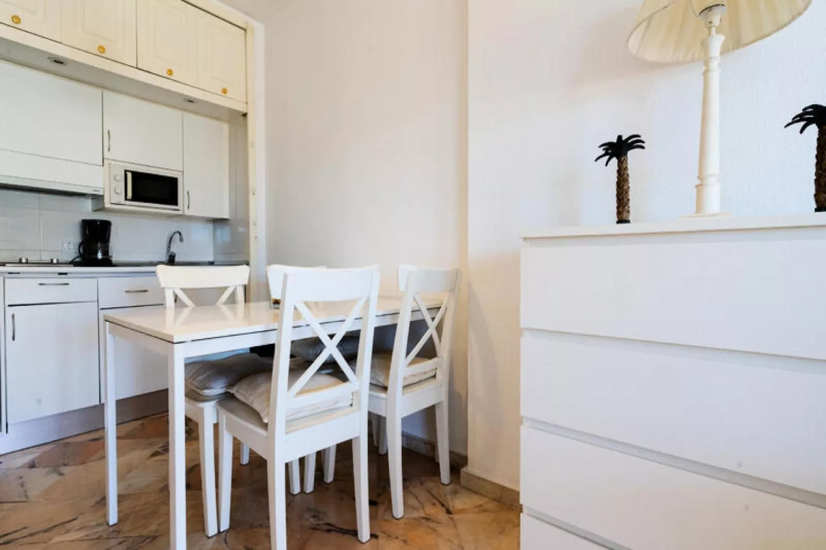 Studio à Marbella-Dining room