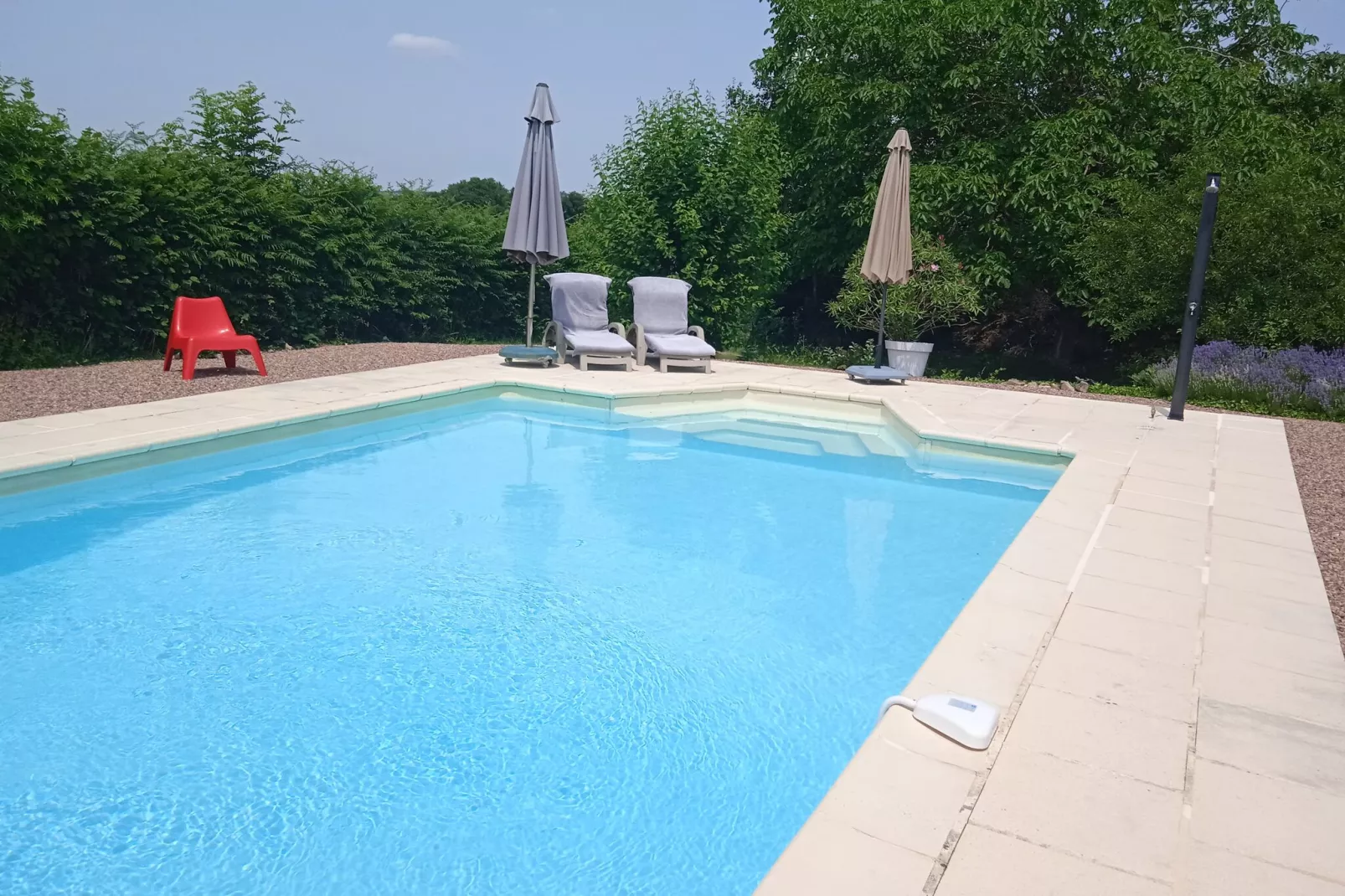 Vue de Pannecière-Pool