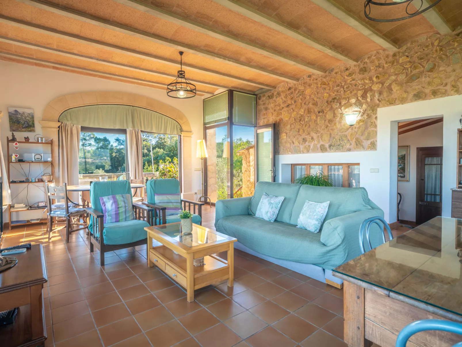 Son Estaras II-Drinnen