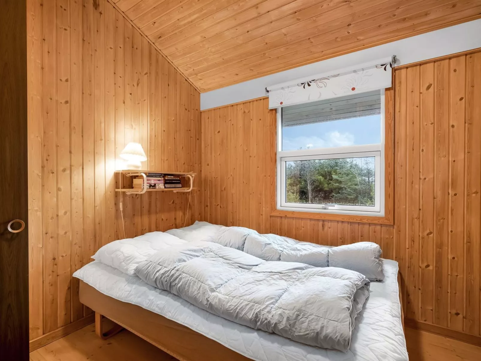 "Gidske" - 1.1km from the sea-Drinnen