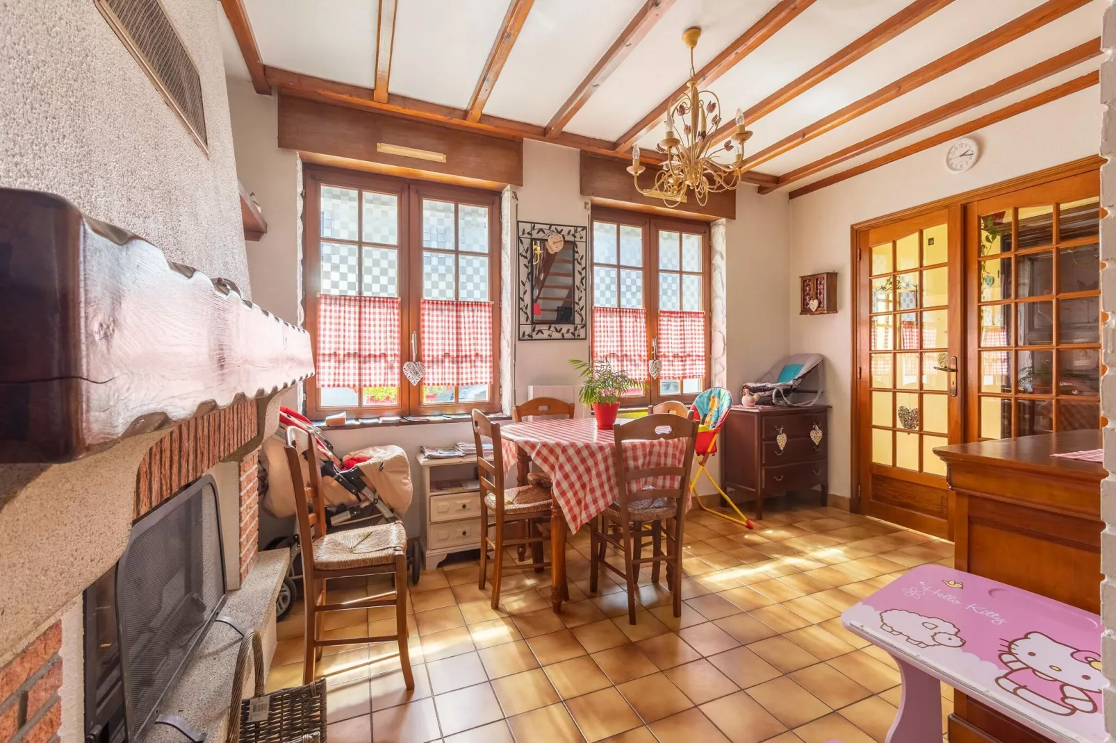 Chez Severine House-Dining room
